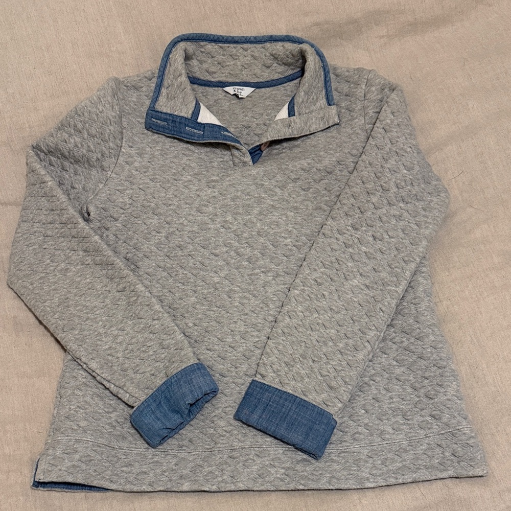 Crown & Ivy Quilted Pullover with Blue Accents